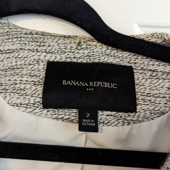 Banana Republic grey blazer - Picture 3 of 3